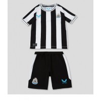 Dres Newcastle United Domaci za djecu 2022-23 Kratak Rukav (+ kratke hlače)
